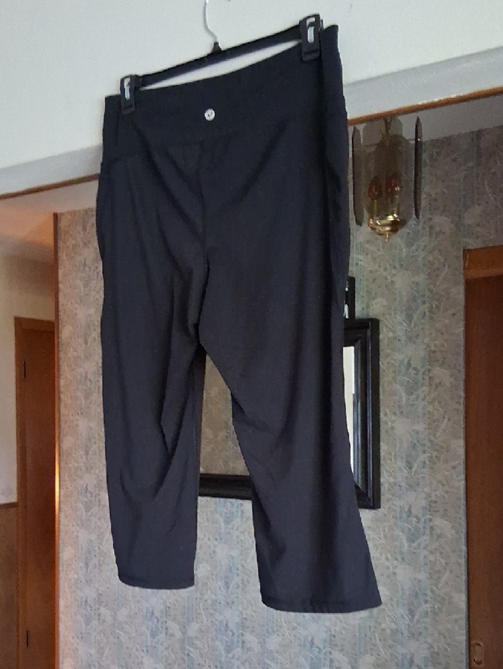Size 18/20 Lane Bryant LIVI Soft Capri Pants C102 - Picture 8 of 10
